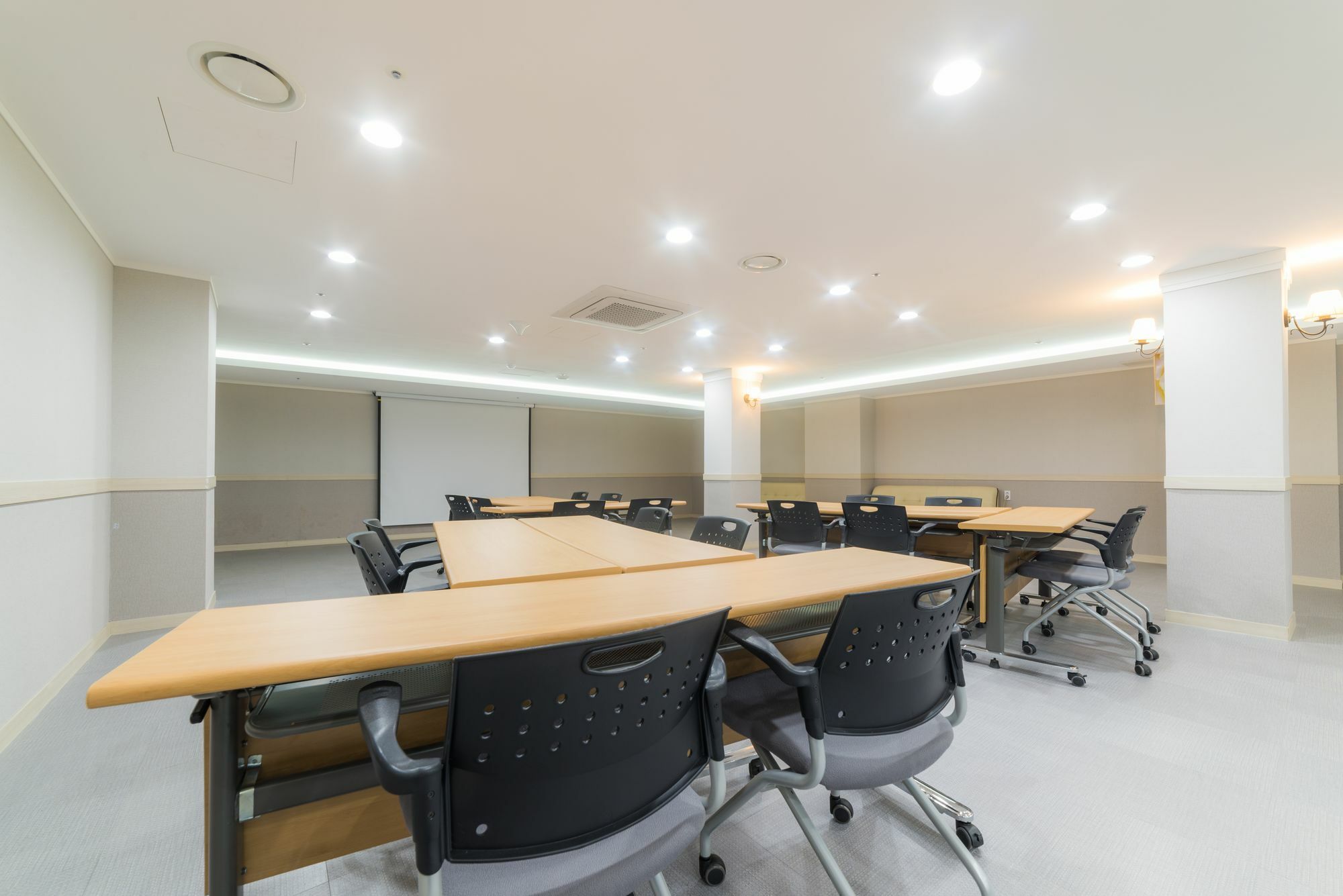 Reborn Suwon Silkroad Hotel Esterno foto